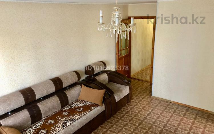 3-комнатная квартира · 53.6 м² · 3/5 этаж, Молдагуловой 3 за 15 млн ₸ в Хромтау — фото 3