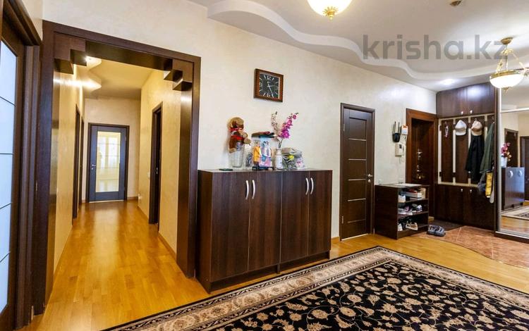 5-бөлмелі пәтер · 187.8 м² · 7/17 қабат, Б-р Мендикулова 22, бағасы: 161.9 млн ₸ в Алматы, Медеуский р-н — фото 2