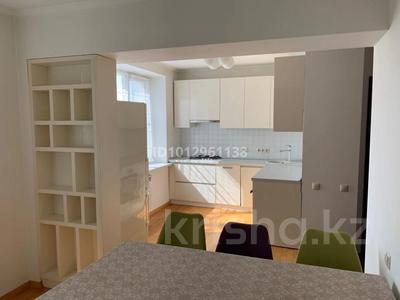 3-комнатная квартира · 70 м² · 5/5 этаж, мкр Самал-3, Достык 103/40 за 73 млн ₸ в Алматы, Медеуский р-н