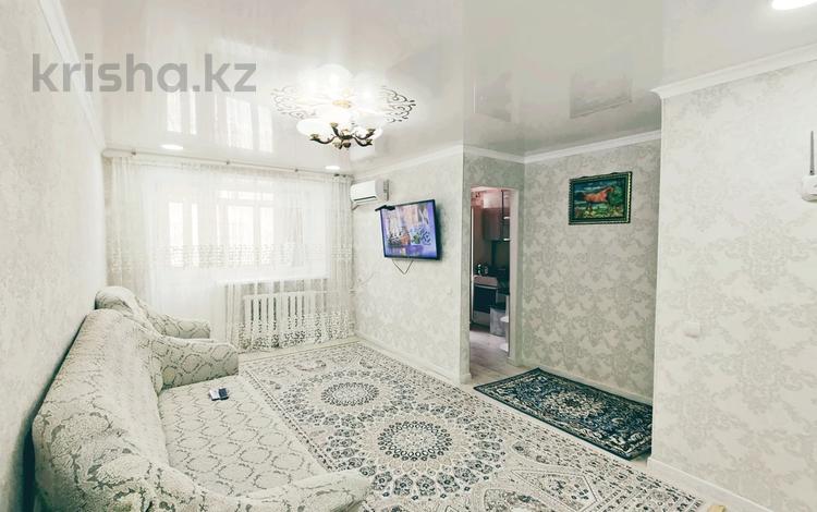 2-бөлмелі пәтер · 48 м² · 3/5 қабат, Гагарина 28 — Дом магазина "Сүт - Молоко", 2 подъезд, бағасы: 15 000 ₸ в Жезказгане — фото 2