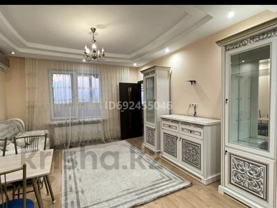3-комнатная квартира, 77 м², 4/18 этаж помесячно, Брусиловского 159 за 320 000 〒 в Алматы