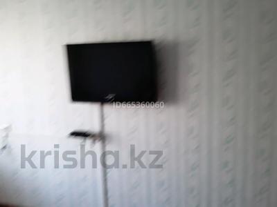 1-комнатная квартира · 45 м² · 2/5 этаж, 4-й микрорайон 7 — С.Датова за 1 500 ₸ в Уральске