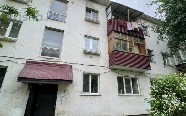 2-комнатная квартира · 43.2 м² · 3/3 этаж, Братская 44 за 9.5 млн 〒 в Усть-Каменогорске — фото 2