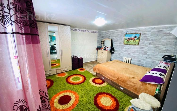 Отдельный дом • 2 комнаты • 50 м² • 8 сот., Саттарханова 1 за 8.5 млн 〒 в Кенжеколе — фото 6