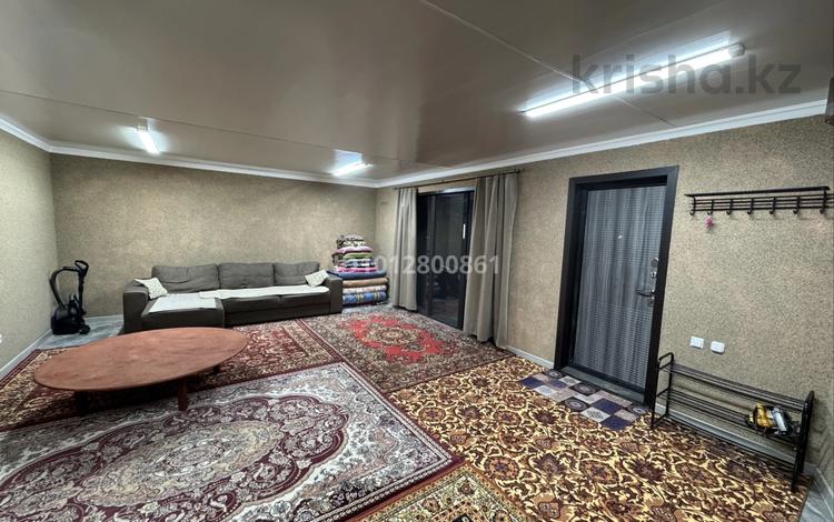 Жеке үй · 1 бөлме · 40 м², Кенесары 41, бағасы: 25 000 ₸ в Щучинске — фото 2