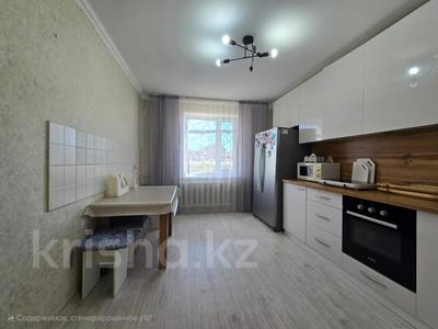 2-бөлмелі пәтер · 51 м² · 1/9 қабат, 8-й мкр., бағасы: 11.5 млн ₸ в Темиртау