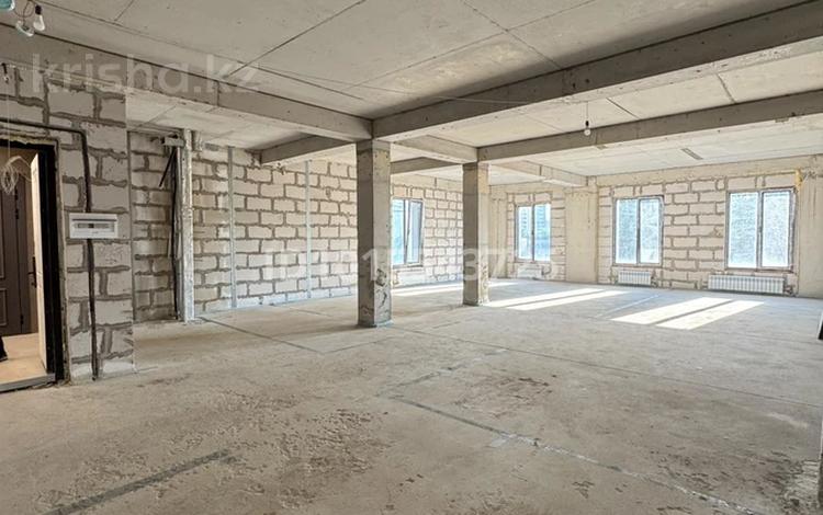 4-бөлмелі пәтер · 127.3 м² · 2/3 қабат, Керей Жанибек Хандар 29/5, бағасы: ~ 184.6 млн ₸ в Алматы, Медеуский р-н — фото 4