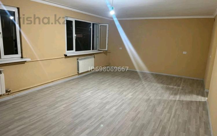 Жеке үй • 5 бөлмелер • 150 м² • ай сайын, мкр Боралдай (Бурундай) — Сейдалиева 5, бағасы: 270 000 〒 в Алматы, Алатауский р-н — фото 2