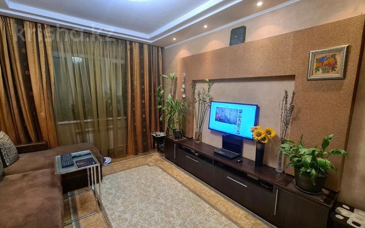 3-комнатная квартира, 63 м², 5/5 этаж, мкр Аксай-2 61 — Толе би - Саина за 37 млн 〒 в Алматы, Ауэзовский р-н — фото 2