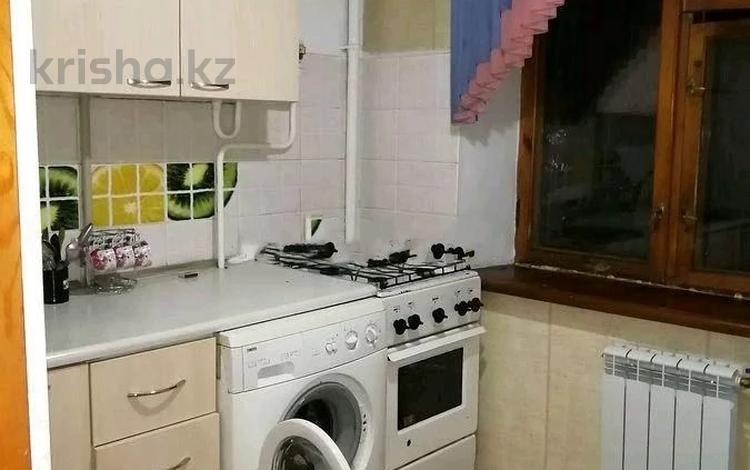 3-комнатная квартира · 60 м² · 3/4 этаж, мкр №10 А 11 за 34.5 млн ₸ в Алматы, Ауэзовский р-н — фото 3