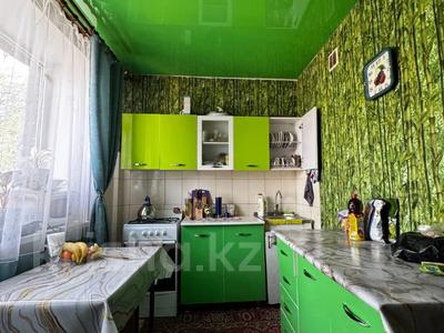 Пәтерлер в Алматы: 1-бөлмелі пәтер · 35.5 м² · 3/3 қабат, мкр Самгау, Кокорай, бағасы: 19.4 млн 〒 1-бөлмелі пәтер · 35.5 м² · 3/3 қабат, мкр Самгау, Кокорай, бағасы: 19.4 млн 〒 в Алматы, Алатауский р-н