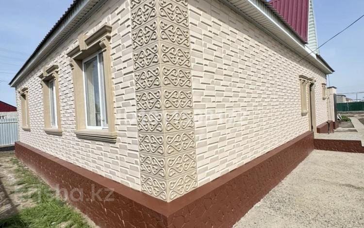 Отдельный дом · 4 комнаты · 135 м² · 10 сот., мкр Орлеу, Косыбаева 57 за 18.5 млн ₸ в Атырау — фото 2