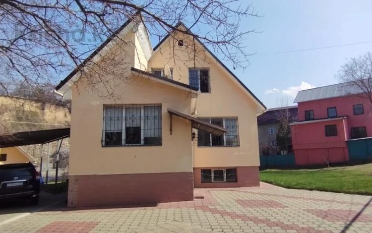 10-бөлмелі үй ай сайын, 350 м², 14 сот., мкр Хан Тенгри 5, бағасы: 1 млн 〒 в Алматы, Бостандыкский р-н — фото 49