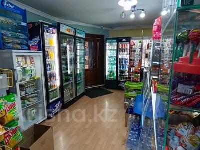 Свободное назначение, офисы, магазины и бутики, склады, салоны красоты, образование · 266 м² за 65 млн ₸ в Семее