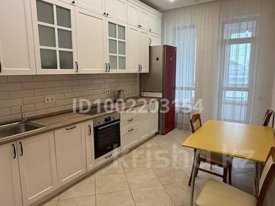 2-комнатная квартира · 74 м², Кабанбай батыра 60 за 380 000 ₸ в Астане, Есильский р-н