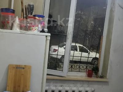 3-комнатная квартира · 56.8 м² · 1/5 этаж, мкр №6 48 за 31.5 млн 〒 в Алматы, Ауэзовский р-н