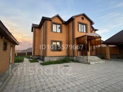 Дом · 5 комнат · 285 м², Толагай 3 — На первой линии проспекта Аль-Фараби за 250 000 ₸ в Усть-Каменогорске