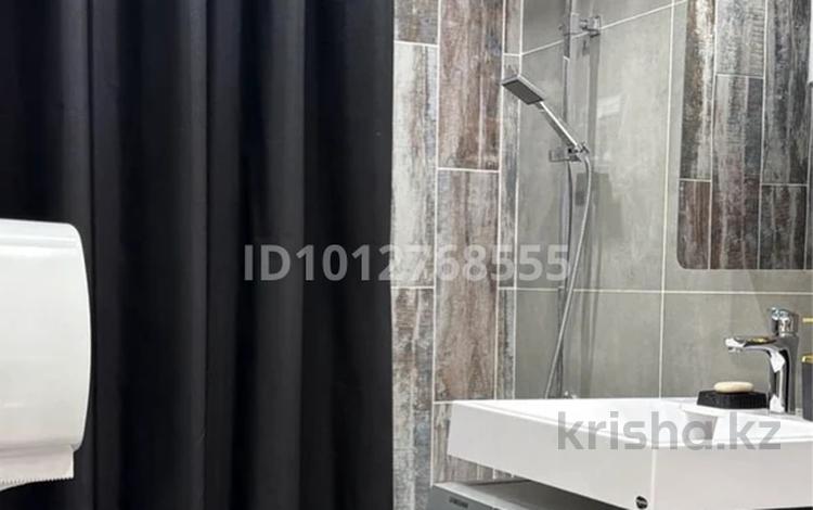 2-бөлмелі пәтер · 44 м² · 2/5 қабат, Бауыржан Момышұлы 1 — Ауэзова, бағасы: 15 млн ₸ в Аксу — фото 2