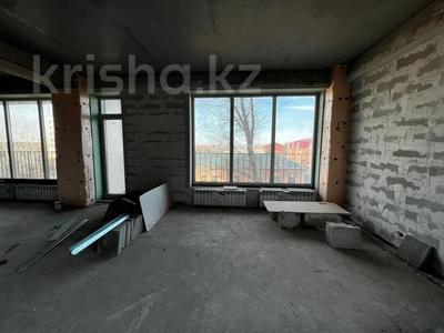 3-комнатная квартира, 100 м², 3/13 этаж, Тохтарова 57 за 49 млн 〒 в Усть-Каменогорске