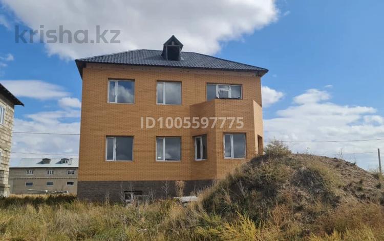 Жеке үй · 7 бөлме · 237 м² · 10 сот., мкр Кунгей, бағасы: 100 млн ₸ в Караганде, Казыбек би р-н — фото 7