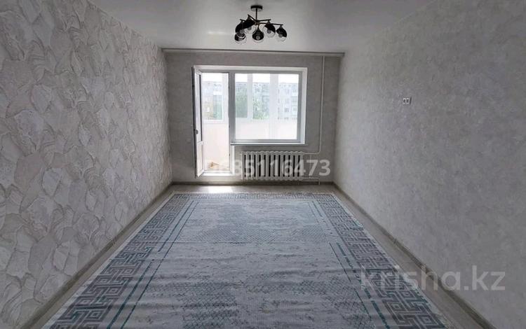 3-бөлмелі пәтер · 60 м² · 4/5 қабат, Саина 32а, бағасы: 18.5 млн ₸ в Кокшетау — фото 2