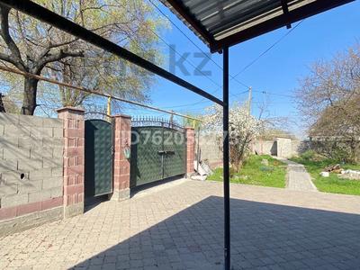 Отдельный дом · 4 комнаты · 90 м² · 8 сот., мкр Шанырак-2 39 — Рахимова за 50 млн ₸ в Алматы, Алатауский р-н