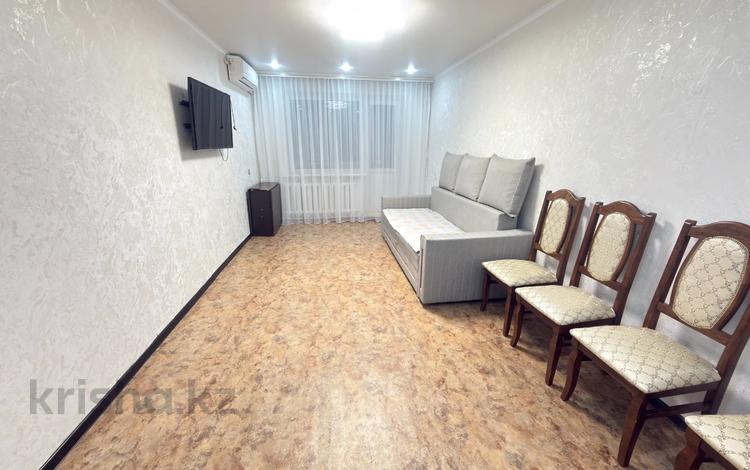 2-комнатная квартира · 48 м² · 5/5 этаж, Майкудук, 17й микрорайон 34 за 11.7 млн ₸ в Караганде, Алихана Бокейханова р-н — фото 2