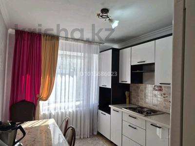3-бөлмелі пәтер · 79 м² · 3/10 қабат, К.Азербаева 6/2, бағасы: 41 млн ₸ в Астане, Сарайшык р-н