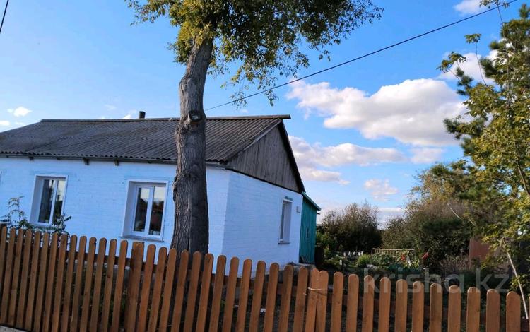 Отдельный дом · 2 комнаты · 63 м² · 38 сот., Строительная 45 за 10 млн ₸ в Пресновке — фото 2