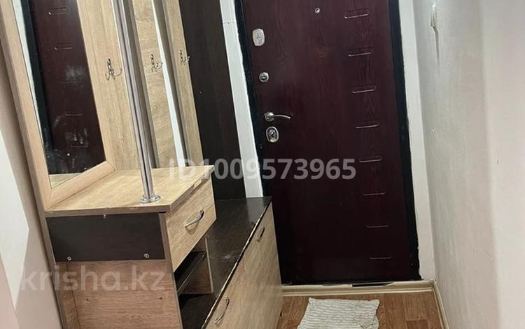 3-комнатная квартира · 50 м² · 5/5 этаж, Абая за 100 000 ₸ в  — фото 2
