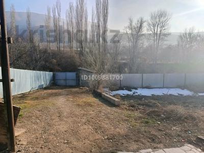 Отдельный дом · 4 комнаты · 100 м² · 11 сот., Садовая 64 — Акимата за 18 млн 〒 в Каргалы (п. Фабричный)