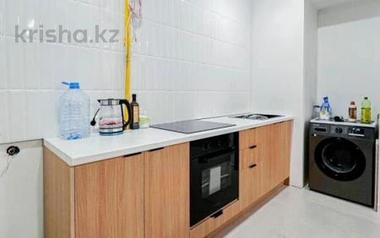 2-комнатная квартира · 36 м² · 4/9 этаж, мкр Думан-2 за 27 млн ₸ в Алматы, Медеуский р-н — фото 2