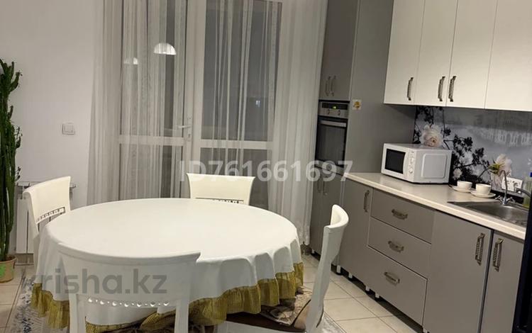 2-бөлмелі пәтер · 66 м² · 9/9 қабат, мкр Аккент, бағасы: 20 000 〒 в Алматы, Алатауский р-н — фото 2