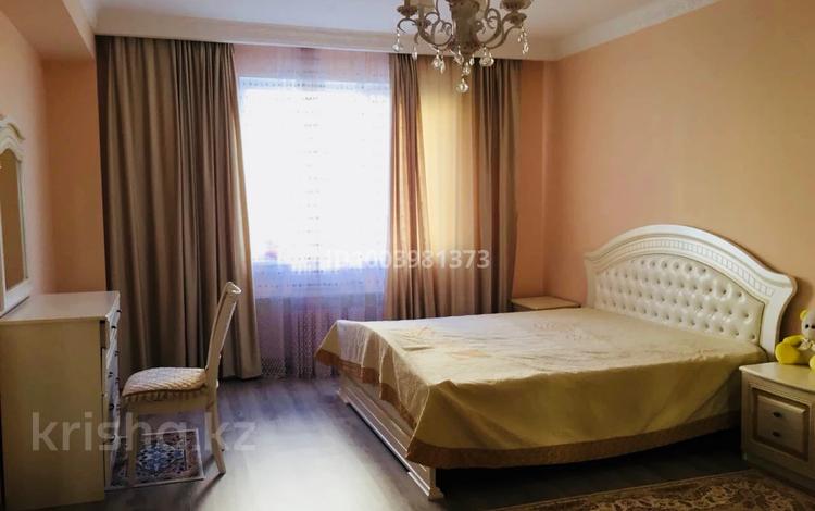 3-комнатная квартира · 90 м² · 4/15 этаж, Толе би 273/5 за 54 млн ₸ в Алматы, Алмалинский р-н — фото 2