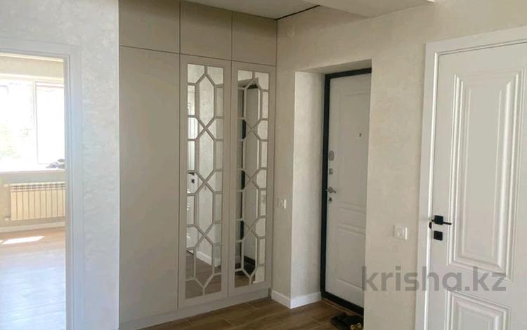 4-бөлмелі пәтер · 110 м² · 4/5 қабат, мкр Нурсат — Нурсат, бағасы: 52 млн ₸ в Шымкенте, Каратауский р-н — фото 2