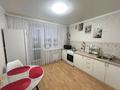 1-бөлмелі пәтер · 30 м² · 3/3 қабат, Желтоқсан 20 — Площадь, Центр, Вечный огонь, Жайна, Универсам, Управление, бағасы: 2 000 ₸ в  — фото 5
