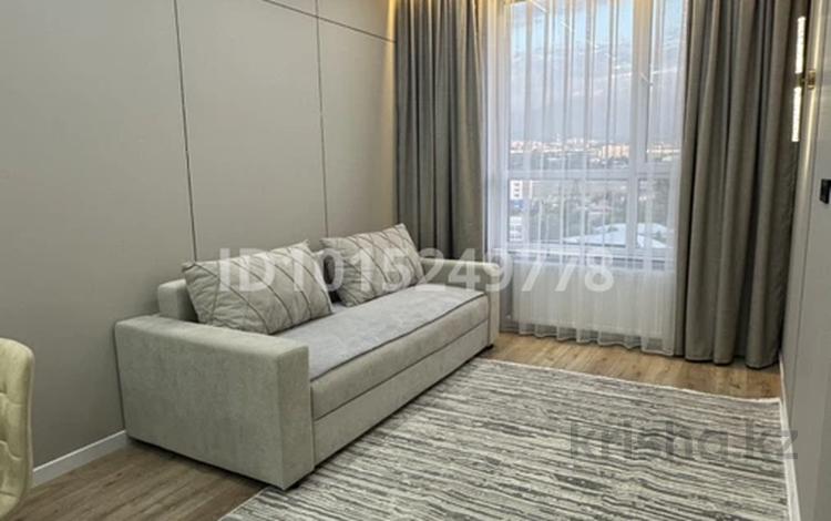 2-комнатная квартира · 43 м² · 13/13 этаж, Райымбека 348/2 за 350 000 ₸ в Алматы, Ауэзовский р-н — фото 2