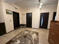 5-комнатная квартира · 160 м² · 2 этаж, мкр Михайловка , Касыма Аманжолова 65/4 за 460 000 ₸ в Караганде, Казыбек би р-н — фото 24