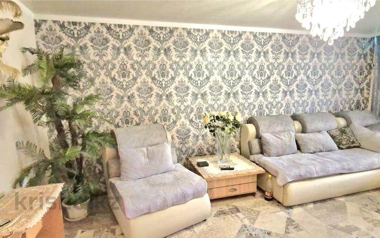 2-бөлмелі пәтер · 49 м² · 5/5 қабат, Михайловка ш/а., аманжолова, бағасы: 19.5 млн ₸ в Караганде, Казыбек би р-н — фото 3