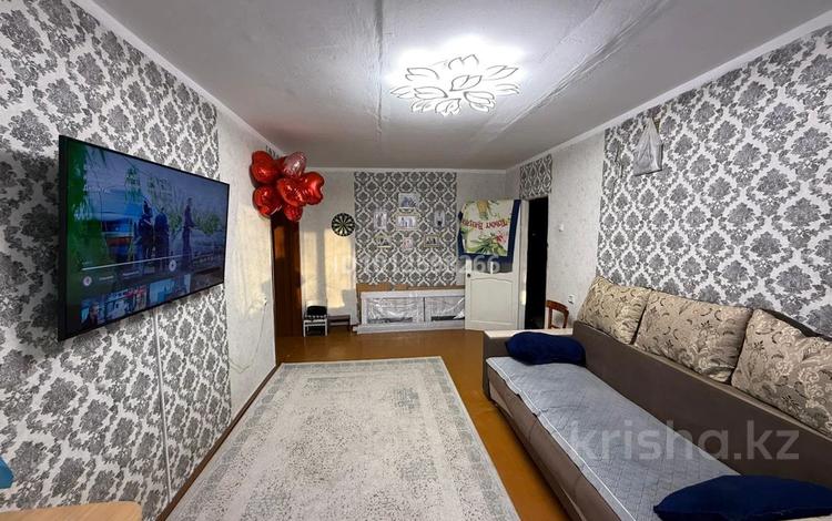 3-бөлмелі пәтер · 59.7 м² · 2/5 қабат, Максима Горького — Толстого, бағасы: 17 млн ₸ в Павлодаре — фото 2