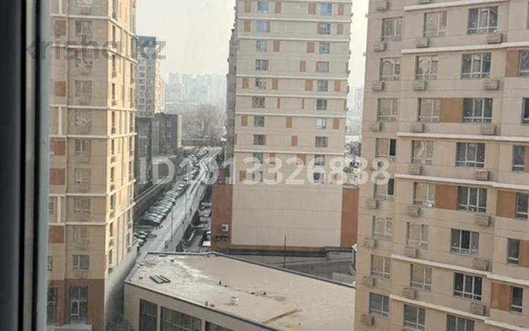 2-бөлмелі пәтер · 66.4 м² · 8/15 қабат, Жандосова 94/8, бағасы: 66 млн ₸ в Алматы, Бостандыкский р-н — фото 2