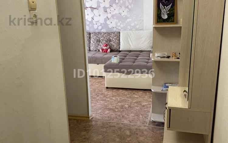 1-комнатная квартира · 32 м² · 5/5 этаж, Канипа Битибаева 19 за 140 000 ₸ в Усть-Каменогорске — фото 2