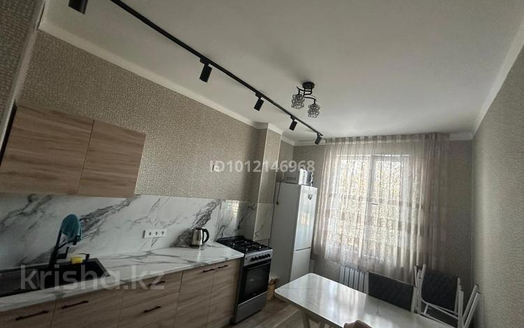 1-комнатная квартира · 36 м² · 2/3 этаж, ул. Устирт 5 за 190 000 ₸ в Алматы, Алатауский р-н — фото 2