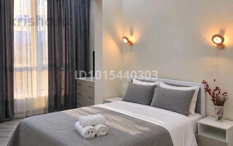 2-бөлмелі пәтер · 70 м² · 13/20 қабат, Гагарина 310, бағасы: 27 000 ₸ в Алматы, Бостандыкский р-н — фото 2