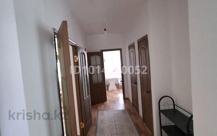 3-комнатная квартира · 70 м², Жаппасбай батыра 76 за 120 000 ₸ в  — фото 2