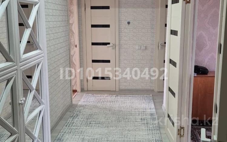 3-бөлмелі пәтер · 84 м² · 3/9 қабат, Аль-Фараби 32, бағасы: 44.8 млн ₸ в Усть-Каменогорске — фото 2