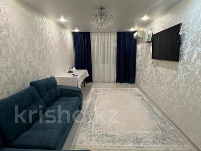 2-комнатная квартира · 45 м² · 4/5 этаж, Производственная за 14.5 млн ₸ в Уральске