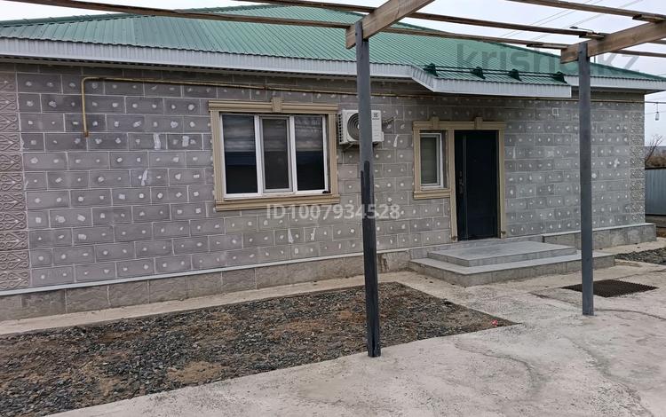 Отдельный дом · 4 комнаты · 180 м² · 9 сот., мкр Кокарна, 6 за 23 млн ₸ в Атырау — фото 2