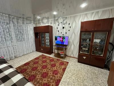 3-комнатная квартира · 58 м² · 3/5 этаж, Украинская за ~ 20 млн 〒 в Петропавловске