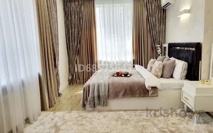 2-комнатная квартира · 75 м² · 7/17 этаж, Сатпаева 90 за 18 000 ₸ в Алматы, Бостандыкский р-н — фото 7